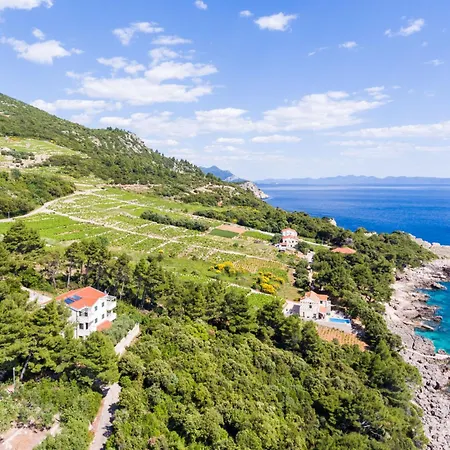 Plavac Mali-3 By Interhome Apartmán Potomje