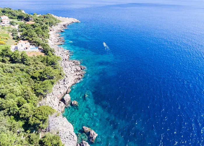 Plavac Mali-3 By Interhome *