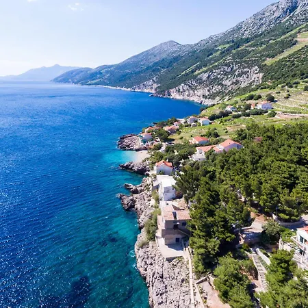 Apartman Plavac Mali-3 By Interhome