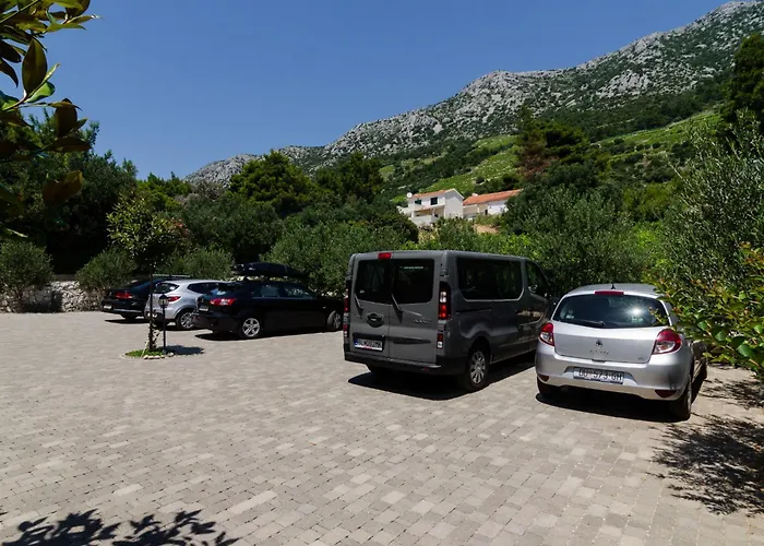 Plavac Mali-3 By Interhome * Potomje