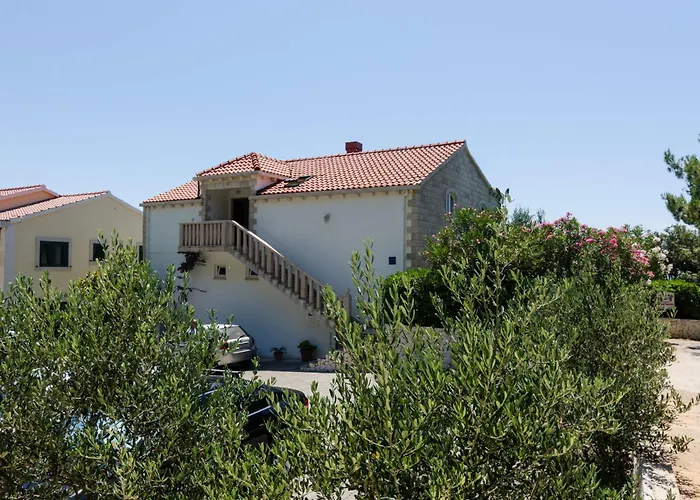 Plavac Mali-3 By Interhome Apartman